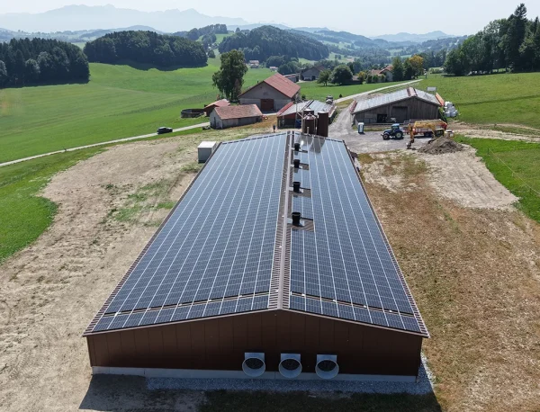 Solar panel on a poultry farm in Le Cret, Fribourg